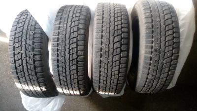 Лот: 14944396. Фото: 1. Продам зимнюю резину Dunlop. Шины