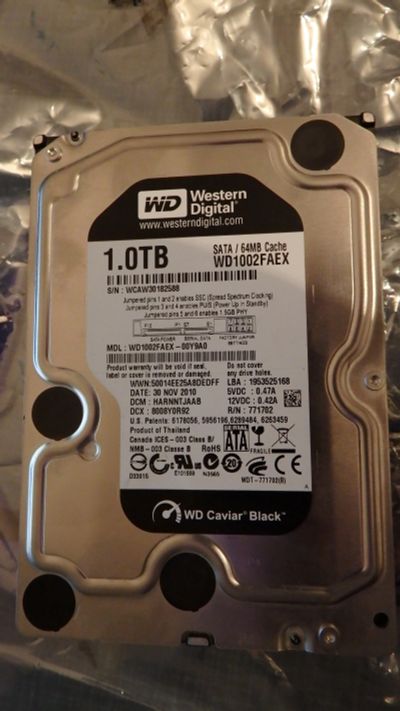 Лот: 11672140. Фото: 1. Western Digital Caviar Black WD1002FAEX. Жёсткие диски (HDD)