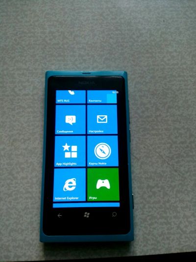 Лот: 11647960. Фото: 1. Lumia 800. Смартфоны