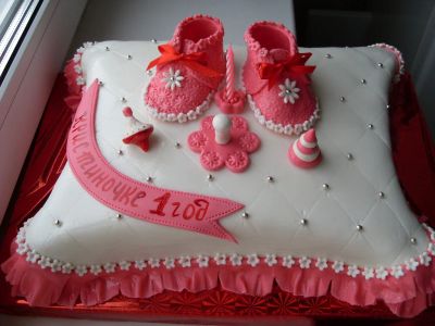 Лот: 3734858. Фото: 1. Торт пинетки на подушечке. Торты, пирожные