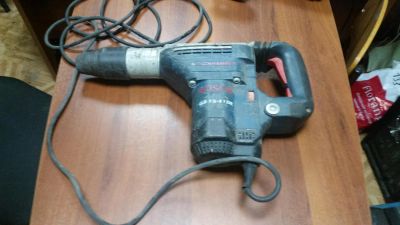Лот: 8833164. Фото: 1. Перфоратор + отбойник Bosch GSH... Электроинструмент