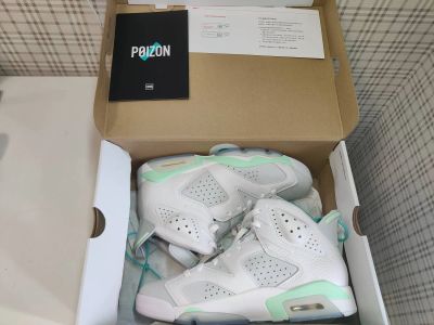 Лот: 20573407. Фото: 1. Nike Air Jordan 6 Retro mint foam... Кеды, кроссовки, слипоны