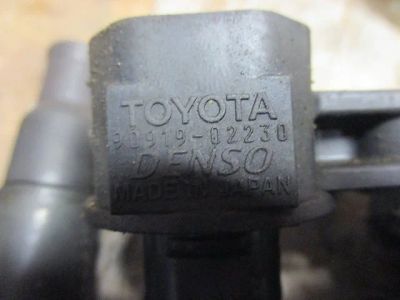 Лот: 6400653. Фото: 1. Катушка зажигания toyota 2UZ... Двигатель и элементы двигателя
