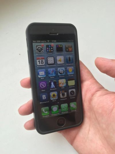 Лот: 7115960. Фото: 1. IOS 6.1 iPhone 5 black 16Gb. Смартфоны