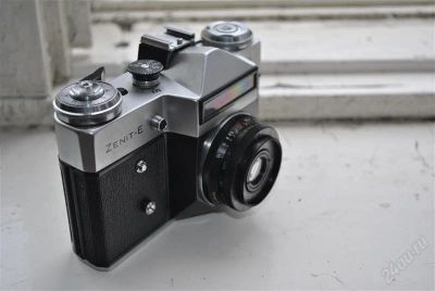 Лот: 2021687. Фото: 1. Фотоаппарат Зенит Е+объектив INDUSTAR-50-2... Плёночные зеркальные