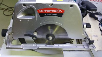 Лот: 10534836. Фото: 1. Пила дисковая Интерскол ДП-235... Электроинструмент