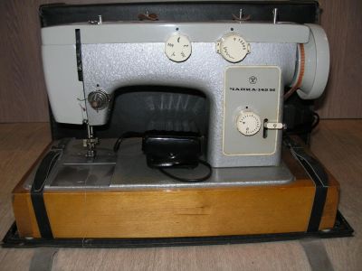 Лот: 6618671. Фото: 1. Швейная машина "Чайка-142М". Швейная, вязальная