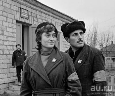 Лот: 7844476. Фото: 1. Удостоверение Дружинника с нагрудным... Другое (значки, медали, жетоны)