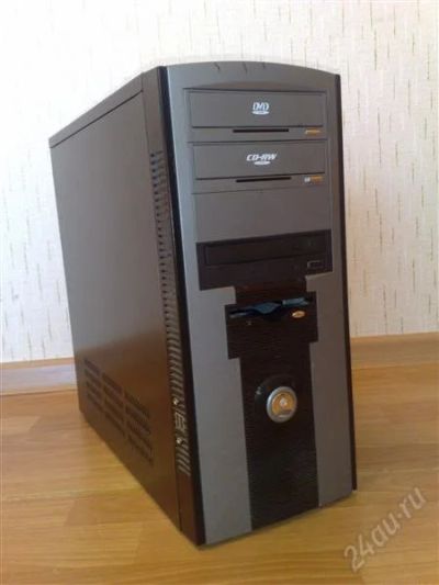 Лот: 1807467. Фото: 1. Ситемный блок P4 2800 MHz. Компьютеры в сборе