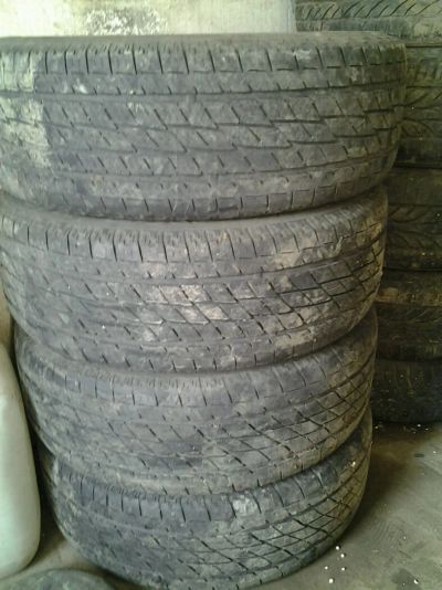 Лот: 9283977. Фото: 1. Покрышки toyo 235*60*18. Шины