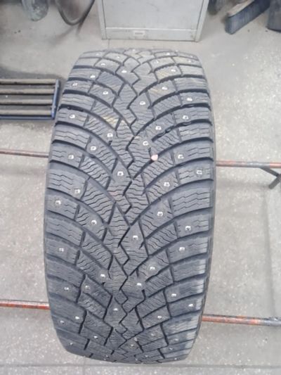 Лот: 24682078. Фото: 1. 1шт 225-40-18 Pirelli Ice Zero... Шины