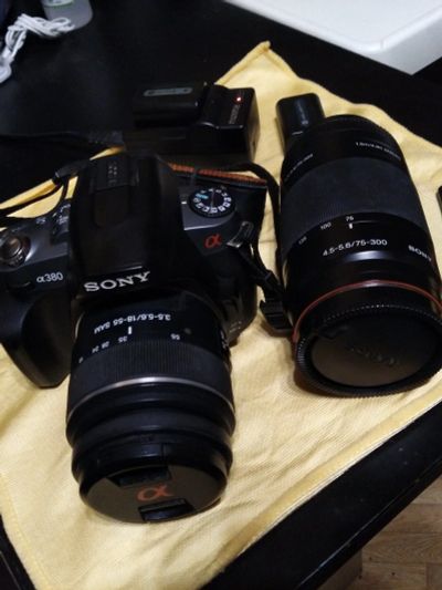 Лот: 15928097. Фото: 1. Sony Alpha DSLR-A380 Kit (SAL1855... Цифровые зеркальные