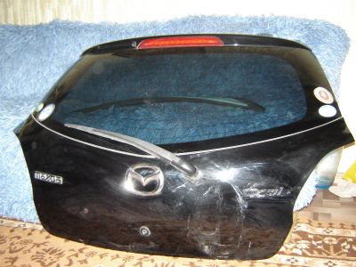 Лот: 3381793. Фото: 1. Mazda Demio 2008г дверь задняя. Кузов