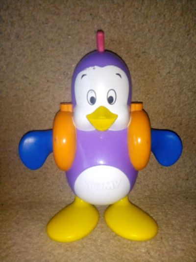 Лот: 15772333. Фото: 1. Пингвин Tomy. Развивающие