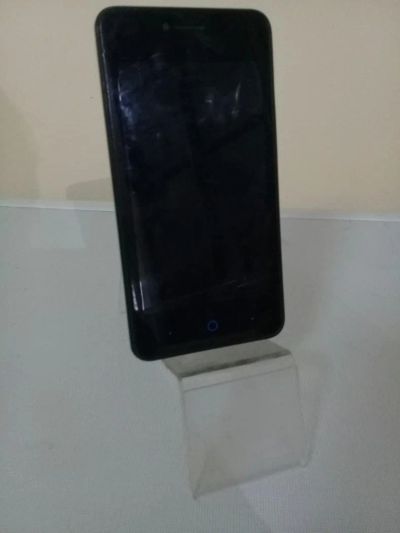 Лот: 8922968. Фото: 1. Смартфон Micromax Q335 Bolt ZTE. Смартфоны