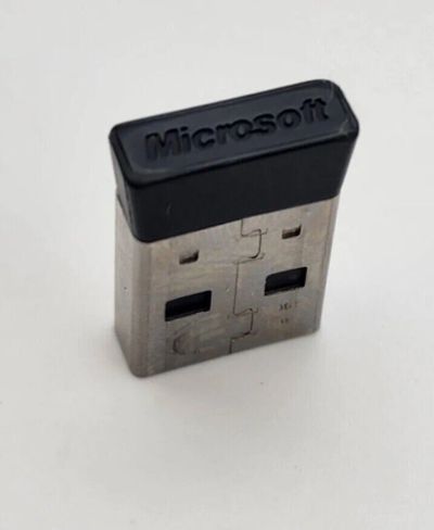 Лот: 19660904. Фото: 1. USB адаптер Microsoft C3K 1447. Другое (периферия)
