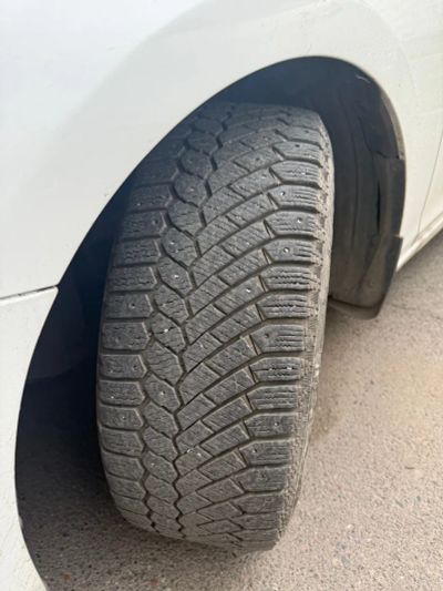 Лот: 25745465. Фото: 1. Шины гисловед 225/55r17. Шины