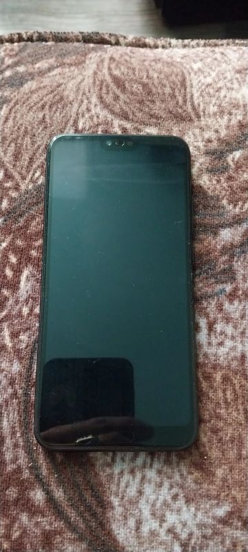 Лот: 20823406. Фото: 1. Honor 10. Смартфоны