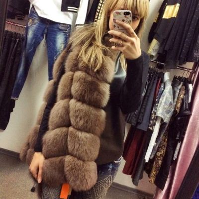 Лот: 8503510. Фото: 1. Продам новый меховой жилет ( писец... Верхняя одежда