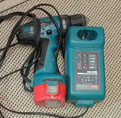 Лот: 25885860. Фото: 1. Шуруповерт. Электроинструмент