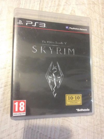 Лот: 10611281. Фото: 1. The Elder Scrolls V: Skyrim PS3. Игры для консолей