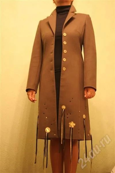 Лот: 498473. Фото: 1. Пальто демисезонное. Верхняя одежда