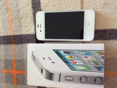 Лот: 5448243. Фото: 1. Продам iPhone 4s 16 gb. Смартфоны