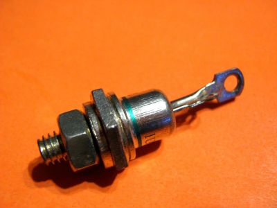 Лот: 25590331. Фото: 1. KT712 Tesla, тиристор 200V, 3A... Диоды и тиристоры