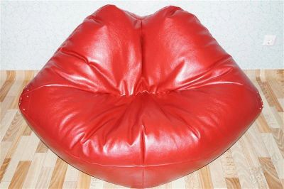 Лот: 2058497. Фото: 1. кресло-мешок "губы" bean bag. Кресла-мешки