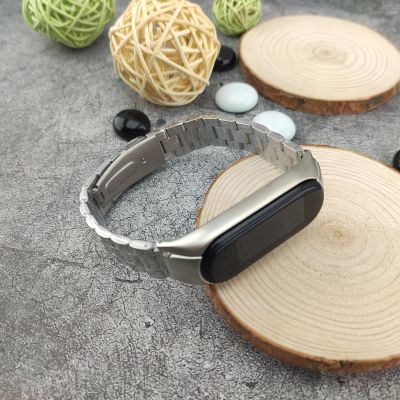 Лот: 16553733. Фото: 1. Ремешок для Xiaomi Mi Band 5... Смарт-часы, фитнес-браслеты, аксессуары