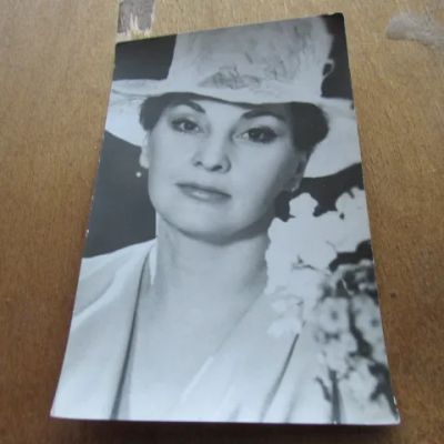 Лот: 24663008. Фото: 1. Открытка, фотография Лейла Абашидзе... Фотографии
