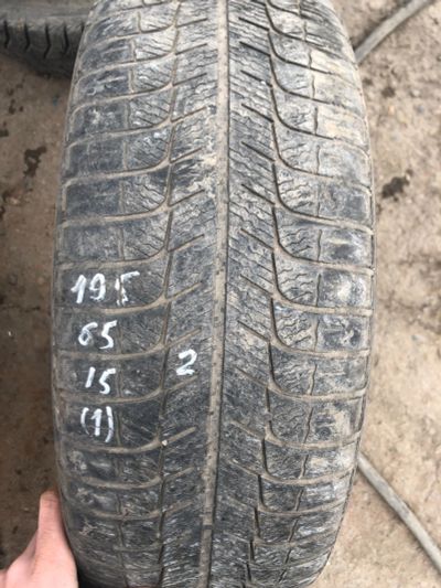 Лот: 25224910. Фото: 1. (1шт) 195-65-15 Michelin X-ice... Шины