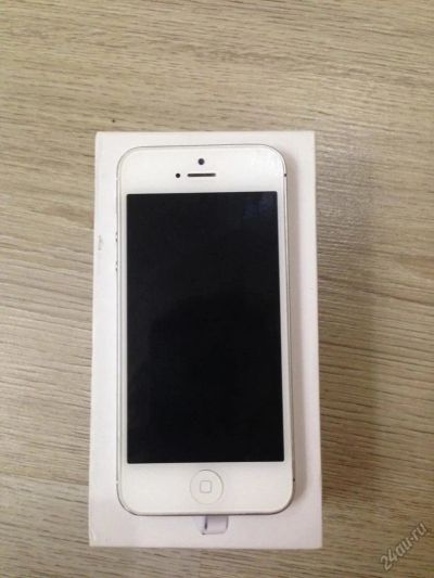 Лот: 6915831. Фото: 1. Iphone 5, 16 гб. Смартфоны
