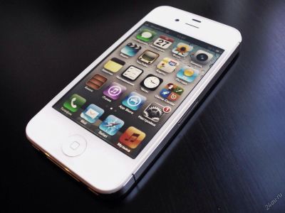 Лот: 7961575. Фото: 1. iPhone 4s IOS 6.1.3!Полный комплект... Смартфоны