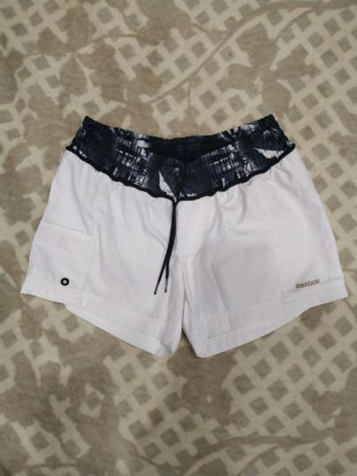 Лот: 17199106. Фото: 1. Шорты женские Reebok. Брюки, шорты
