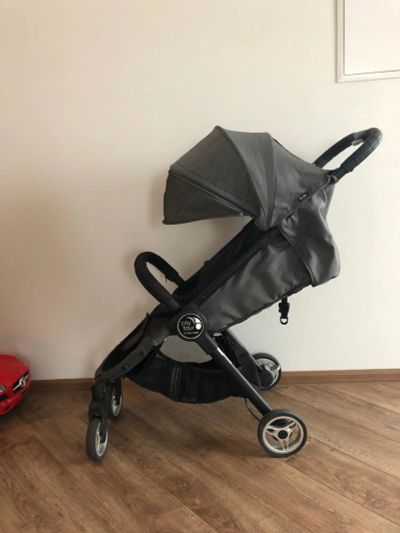 Лот: 14335219. Фото: 1. Прогулочная коляска Baby Jogger... Коляски