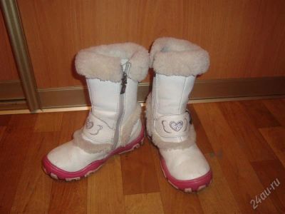 Лот: 882859. Фото: 1. Сапоги зимние белые для девочки... Сапоги