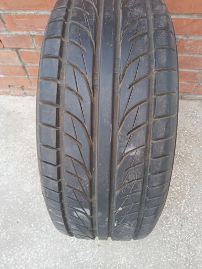 Лот: 18977349. Фото: 1. Bridgestone 225/55R16 Grid2. Шины