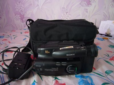 Лот: 3094004. Фото: 1. Видеокамера SONY CCD-TR350E. Видеокамеры