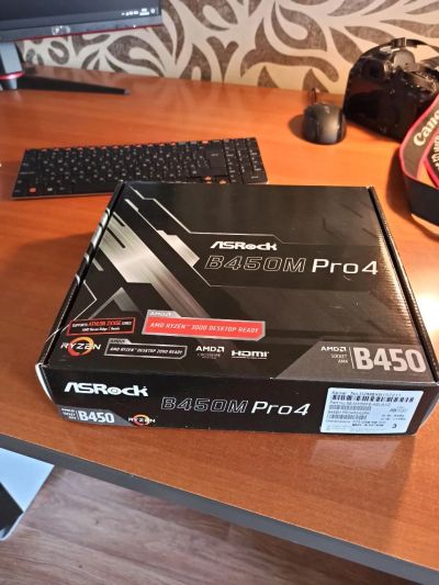 Лот: 18888388. Фото: 1. Материнская плата ASRock B450... Материнские платы