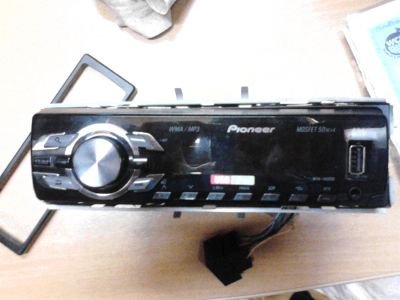 Лот: 3530656. Фото: 1. Pioneer MVH-1400UB. Автомагнитолы