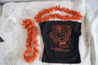 Лот: 7577167. Фото: 1. футболка и 2 бус Jagermeister. Бусы