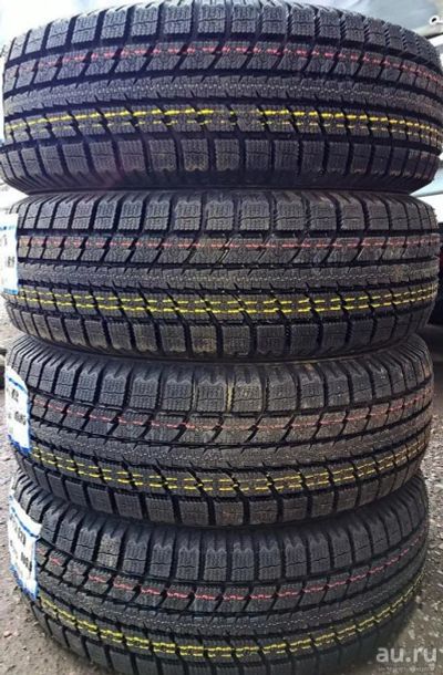 Лот: 14192541. Фото: 1. Шины зимние 225/45 R17 Toyo Observe... Шины
