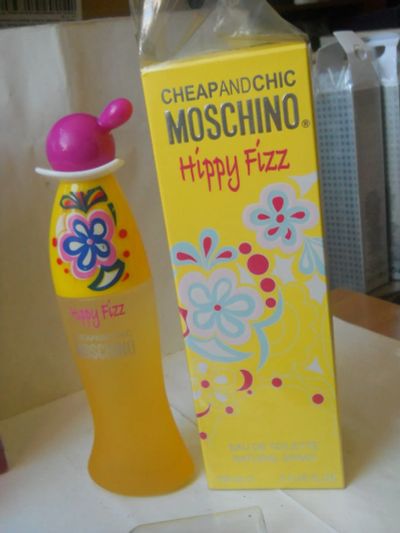 Лот: 3141104. Фото: 1. Cheap & Chic Hippy Fizz Moschino... Женская парфюмерия