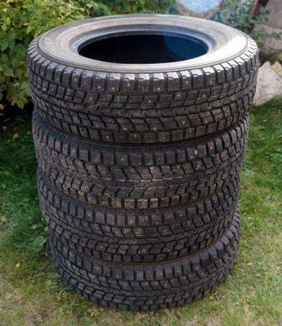 Лот: 12234593. Фото: 1. Зимняя шипованная резина Dunlop... Шины