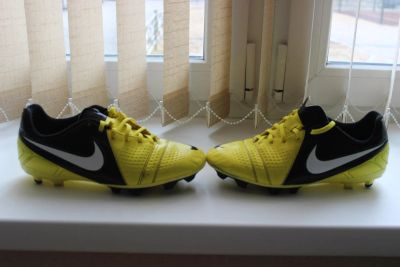 Лот: 5362026. Фото: 1. Бутсы Nike~!. Другое (обувь)