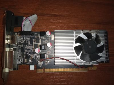 Лот: 17636755. Фото: 1. GeForce GT 620 2Gb DDR3. Видеокарты