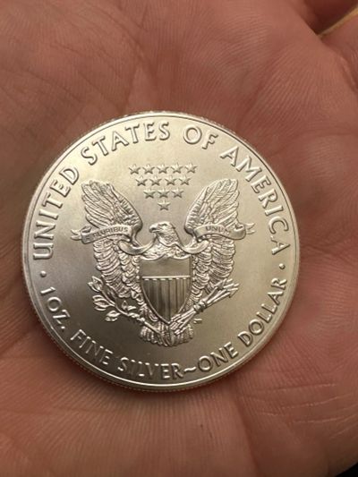 Лот: 25066831. Фото: 1. Серебренная инвест монета США... Америка