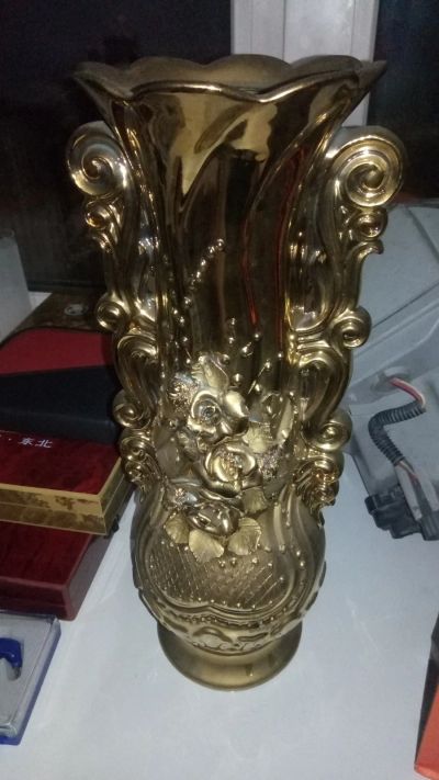 Лот: 18954334. Фото: 1. Ваза "золотая" ручная работа. Вазы