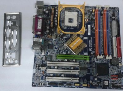 Лот: 8291333. Фото: 1. Материнская плата Gigabyte GA-8IG1000MK... Материнские платы